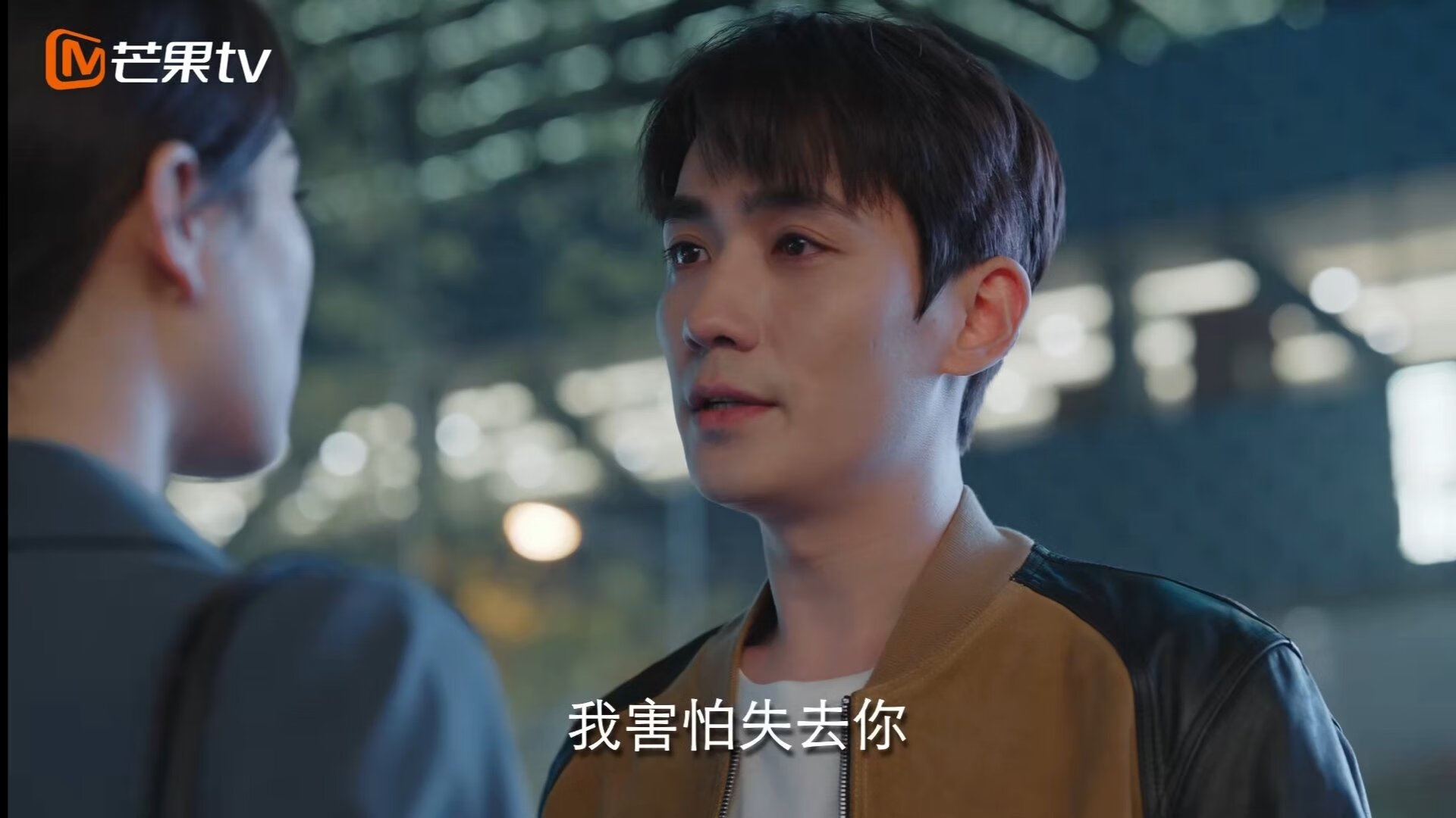 校园体育活动与学生自信心发展的关系研究，举例说明学校体育与学生身心发展的关系