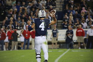 乐鱼电竞-中国篮球国家队进攻策略中小前锋角色的战术价值，篮球小前锋进攻站位